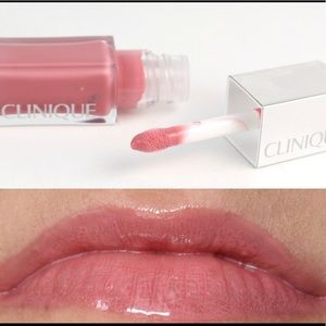 Clinique Pop Lacquer in “Wink Pop”